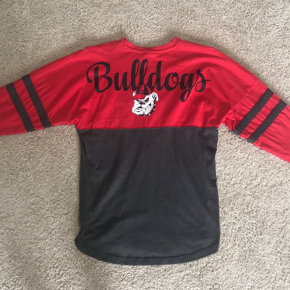 Georgia Bulldogs long sleeve t-shirt.